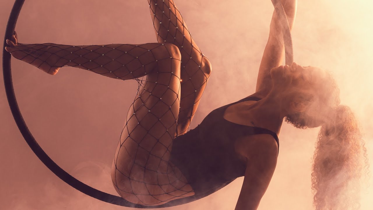 Studio Photo Session - BTS - Lyra Hoop Photoshoot